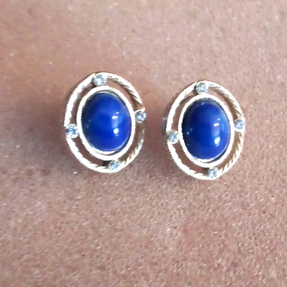 Vintage blue and silver earrings